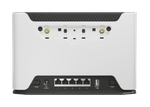 CHATEAU-LTE6-puertos.png